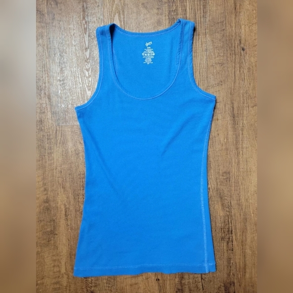 FREE W BUNDLE G21 ribbed tank top - Picture 1 of 7